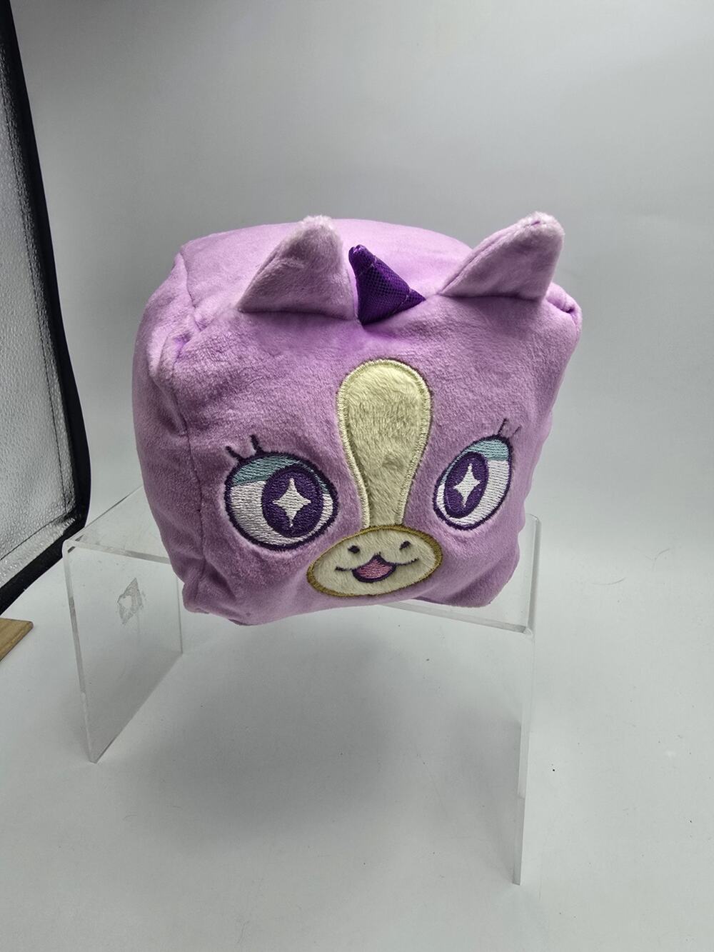 Meta Cube Wow Wee Plush Purple Unicorn Series 1